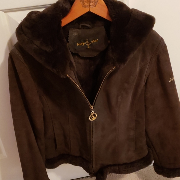 Coats - Picture 3 of 4